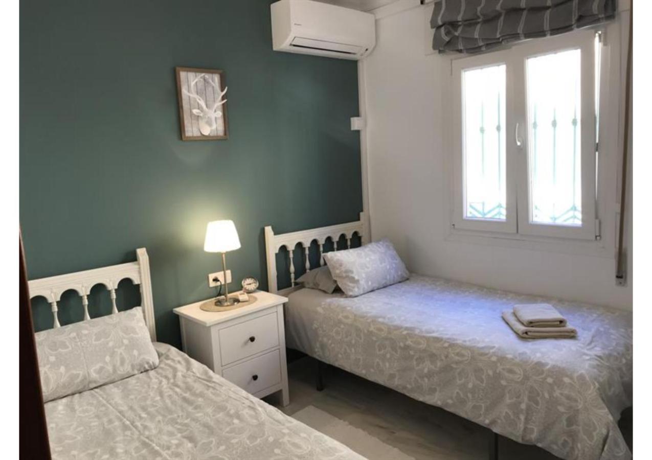 Sunny Apartment On Burriana Beach Nerja Exterior foto
